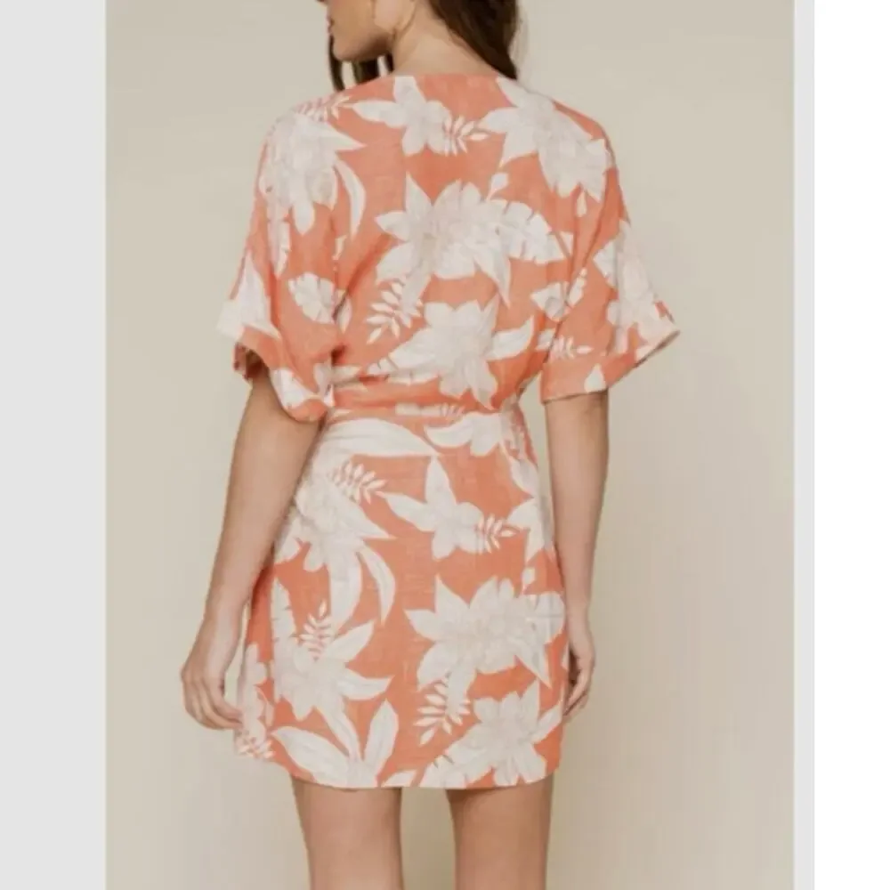 Amuse Society Mala Short Sleeve Floral Woven Linen Dress in Sunrise Size Large - Picture 3 of 7